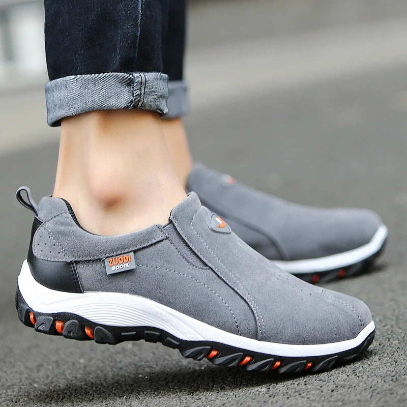 Versatile Comfort: Men's Casual Sneakers