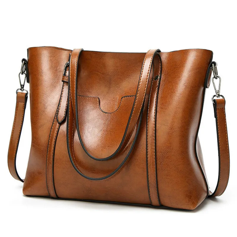 Luxurious Leather Shoulder Bag